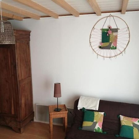 La Grange De La Gandonnerie Villa Bauge-en-Anjou Bagian luar foto