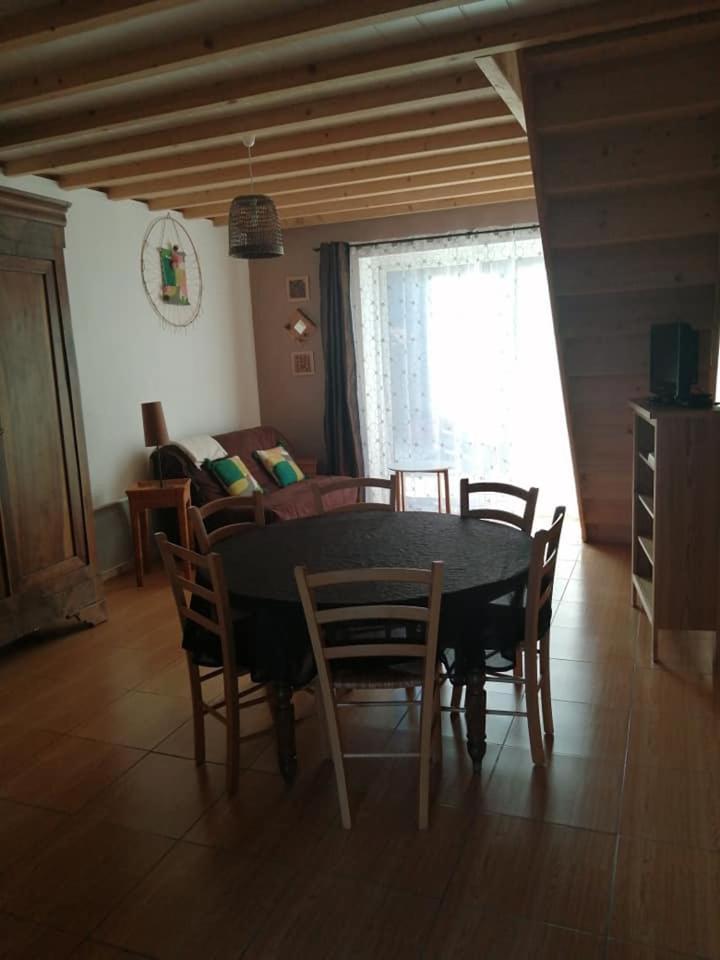 La Grange De La Gandonnerie Villa Bauge-en-Anjou Bagian luar foto