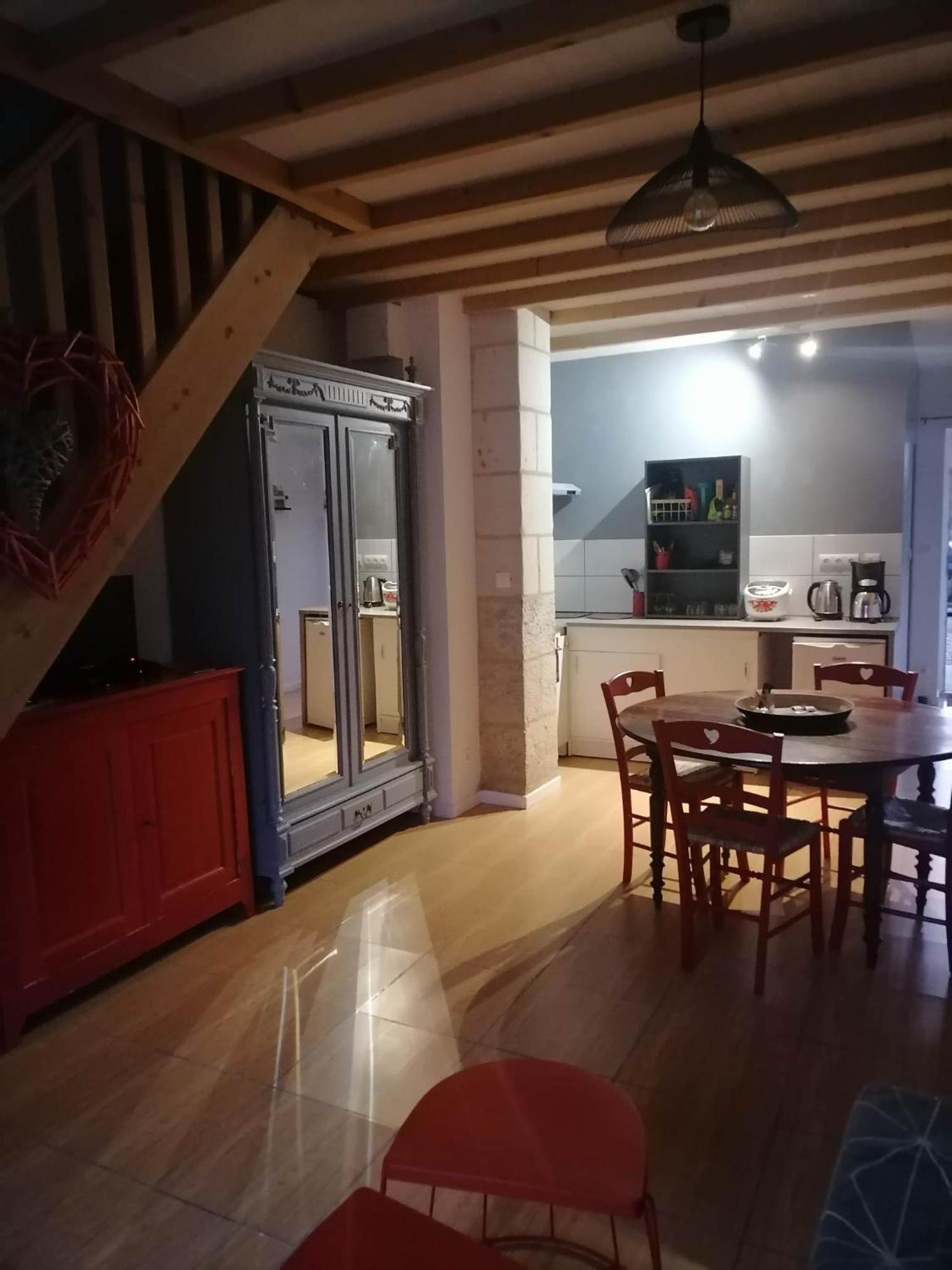 La Grange De La Gandonnerie Villa Bauge-en-Anjou Bagian luar foto